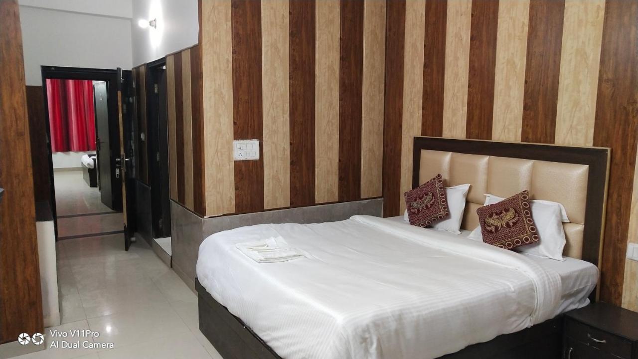 Fabhotel Prashant Palace 마이소르 외부 사진